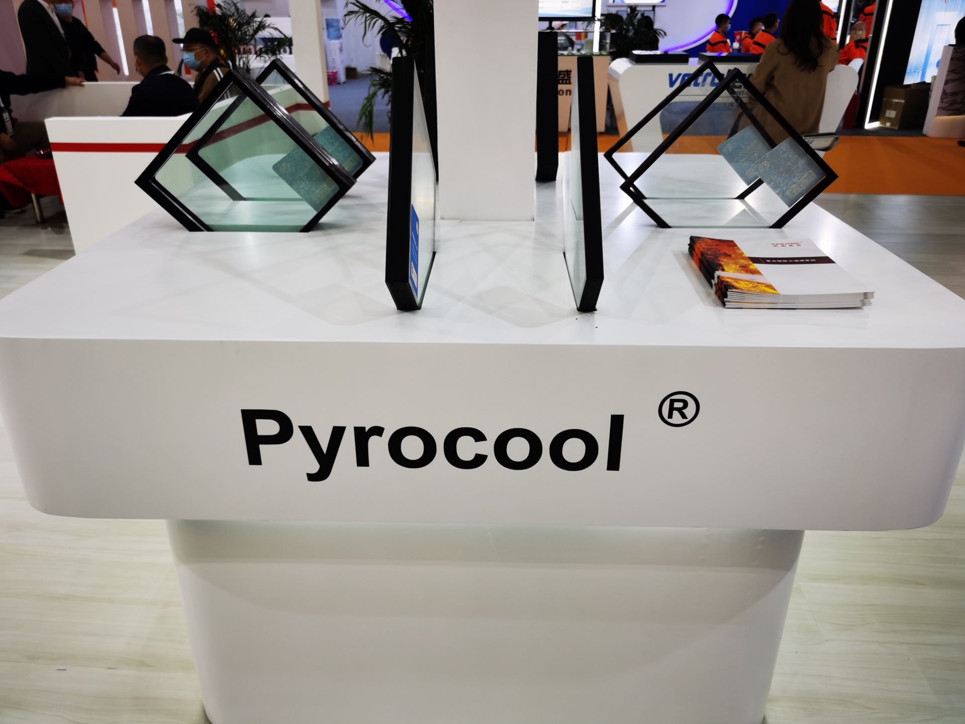 Class A/C composite fire-rated glass